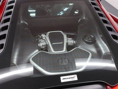 2015 Mclaren 650S 照片 31