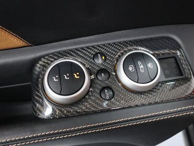 2015 Mclaren 650S 照片 11