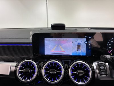 2026 Mercedes-BENZ GLB photo 15
