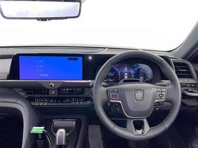 2024 Toyota CROWN SPORT photo 9