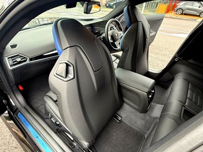 2024 BMW M2 COUPE thumbnail 37