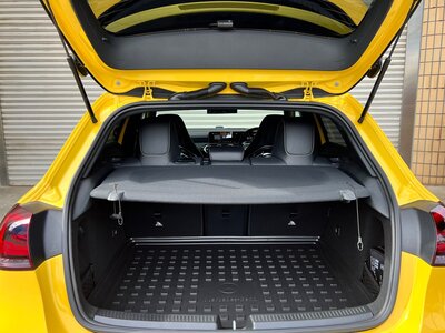 صورة 36 لـ 2019 Mercedes-BENZ A-CLASS AMG