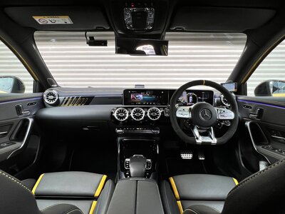 صورة 60 لـ 2019 Mercedes-BENZ A-CLASS AMG