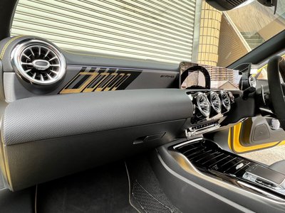 صورة 58 لـ 2019 Mercedes-BENZ A-CLASS AMG