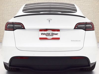 2023 Tesla MODEL Y — миниатюра 4
