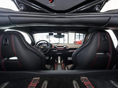 صورة 50 لـ 2017 Ferrari 812 SUPERFAST
