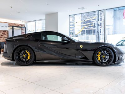 صورة 18 لـ 2017 Ferrari 812 SUPERFAST