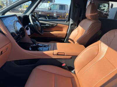 صورة 23 لـ 2024 Toyota VELLFIRE