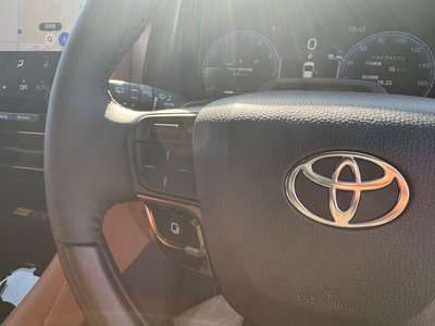 صورة 8 لـ 2024 Toyota VELLFIRE