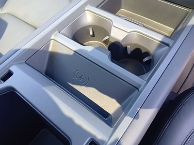 2025 LAND Rover DEFENDER thumbnail 29