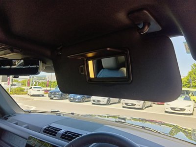 2025 LAND Rover DEFENDER thumbnail 41