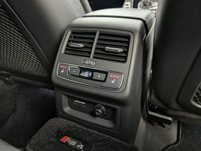 2024 AUDI RS4 AVANT thumbnail 31