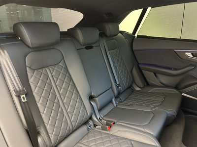 2023 AUDI SQ8 照片 30