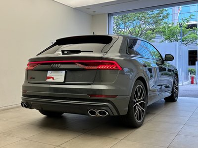 صورة 7 لـ 2023 AUDI SQ8