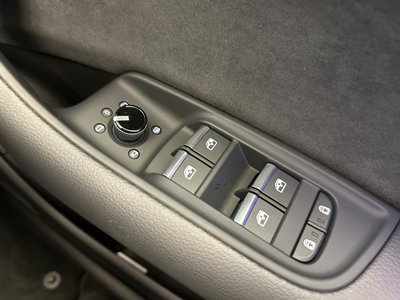 2023 AUDI SQ8 照片 50