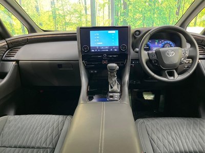 صورة 2 لـ 2025 Toyota ALPHARD