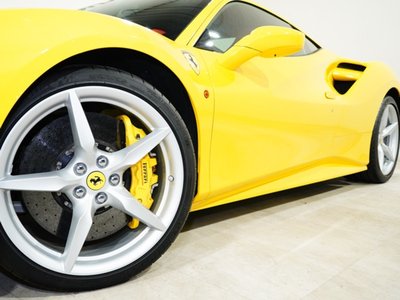 2018 Ferrari 488 GTB 照片 16
