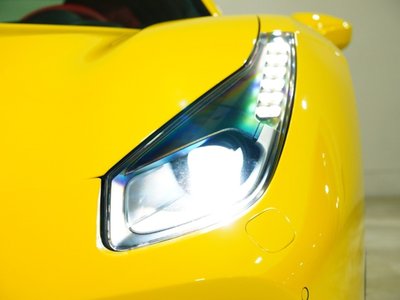 2018 Ferrari 488 GTB 照片 14