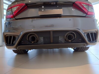 صورة 9 لـ 2019 Maserati GRANTURISMO