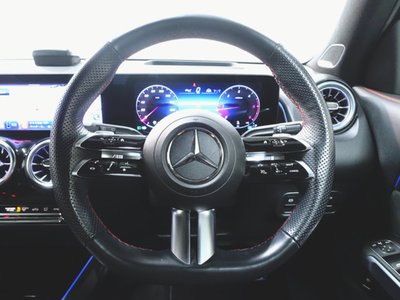 2023 Mercedes-BENZ GLB photo 13