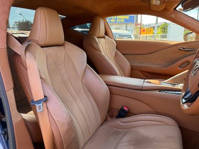 2017 Lexus LC photo 14