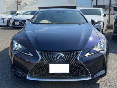 2017 Lexus LC photo 2