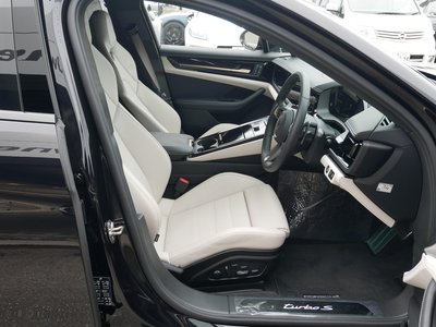صورة مصغرة 30 لـ 2025 Porsche PANAMERA