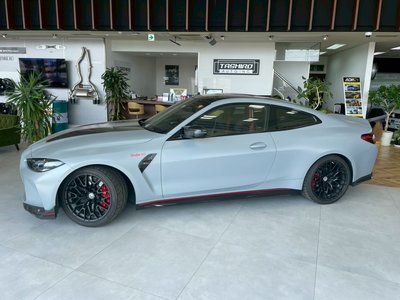 2022 BMW M4 COUPE photo 2