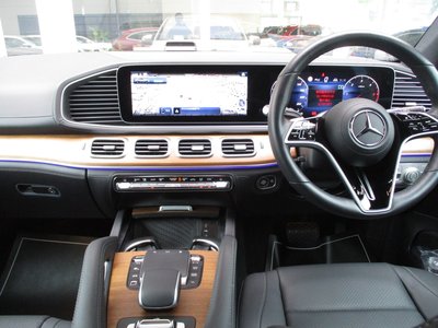 2025 Mercedes-BENZ GLE 缩略图 17