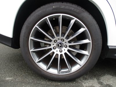 2025 Mercedes-BENZ GLE 缩略图 9