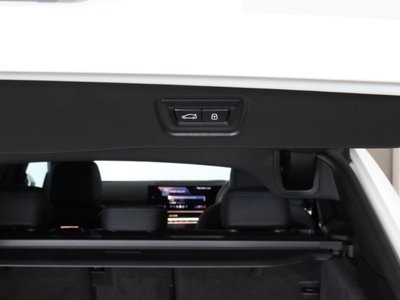 2025 BMW I5 TOURING photo 14