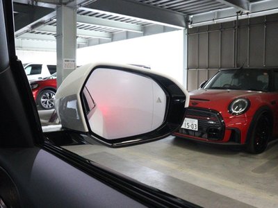 2025 BMW I5 TOURING photo 8