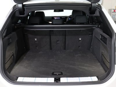 2025 BMW I5 TOURING photo 13
