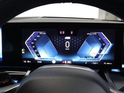 2025 BMW I5 TOURING photo 24