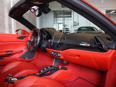 2017 Ferrari 488 SPIDER 缩略图 19