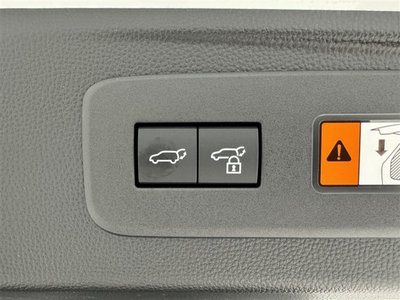 صورة 34 لـ 2025 Toyota LAND CRUISER 250