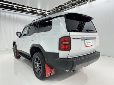 صورة 6 لـ 2025 Toyota LAND CRUISER 250
