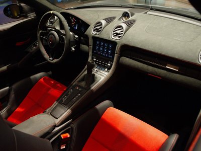 صورة مصغرة 23 لـ 2025 Porsche 718 SPYDER