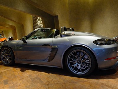 صورة مصغرة 6 لـ 2025 Porsche 718 SPYDER