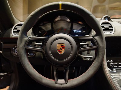صورة مصغرة 12 لـ 2025 Porsche 718 SPYDER