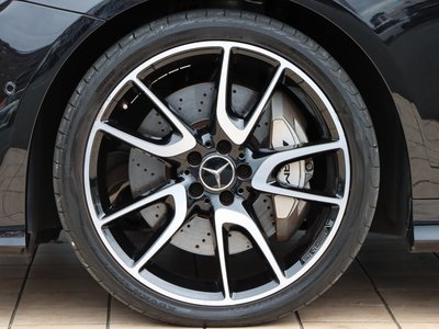 صورة مصغرة 18 لـ 2019 Mercedes-BENZ E-CLASS AMG