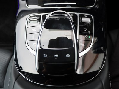 صورة مصغرة 39 لـ 2019 Mercedes-BENZ E-CLASS AMG