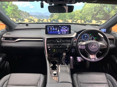 صورة مصغرة 2 لـ 2020 Lexus RX