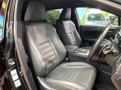 صورة مصغرة 11 لـ 2020 Lexus RX