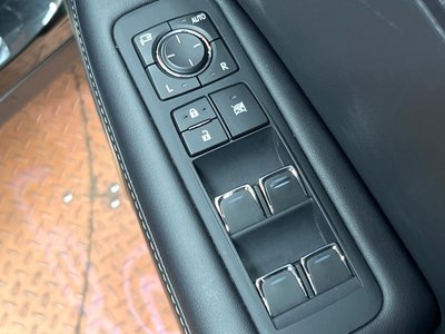 صورة مصغرة 32 لـ 2020 Lexus RX