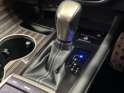 صورة مصغرة 55 لـ 2020 Lexus RX
