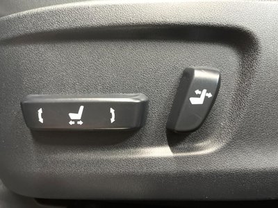 صورة مصغرة 25 لـ 2020 Lexus RX