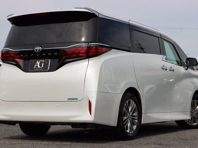 2023 Toyota ALPHARD — фото 37