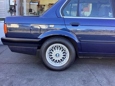 1989 BMW 3 SERIES 照片 25
