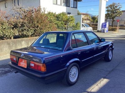 1989 BMW 3 SERIES 照片 17